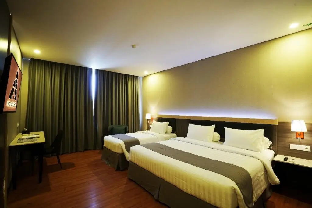 Банджармасин: Pyramid Suites