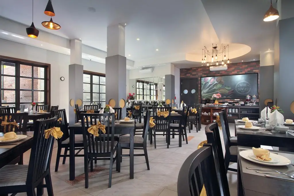 Ватампоне: Helios Hotel Bone