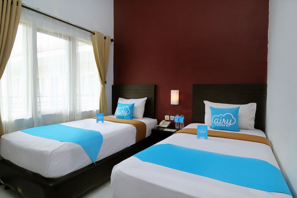 Пемаланг: Airy Mulyoharjo Ahmad Yani Pemalang