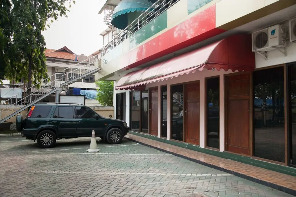Сидоарджо: RedDoorz near Juanda International Airport