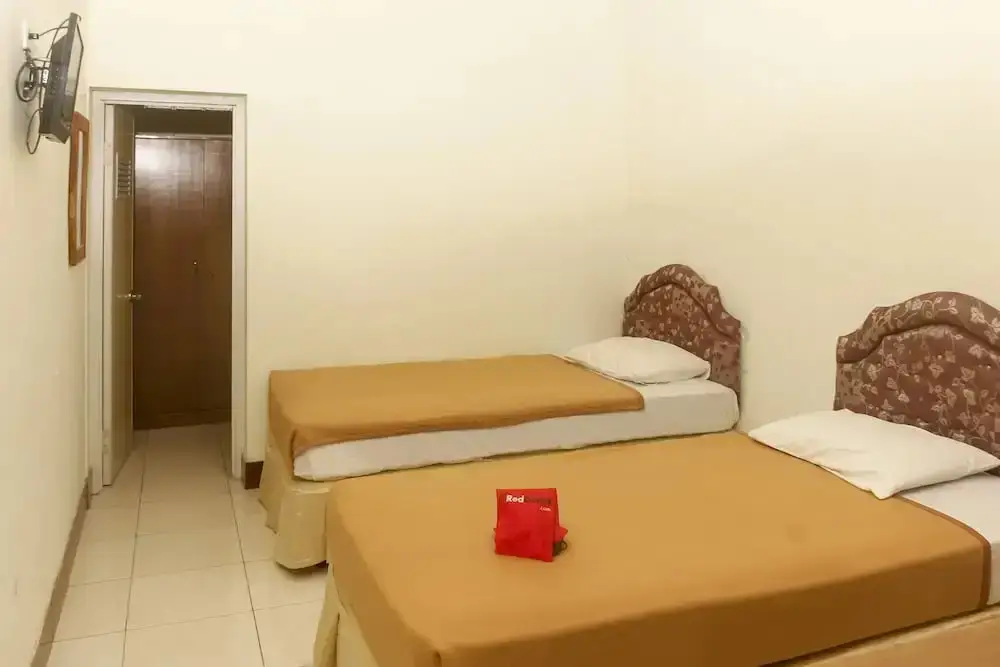 Матарам: RedDoorz Plus @ Pejanggik Mataram