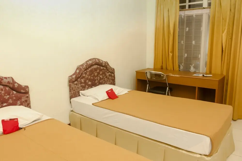 Матарам: RedDoorz Plus @ Pejanggik Mataram