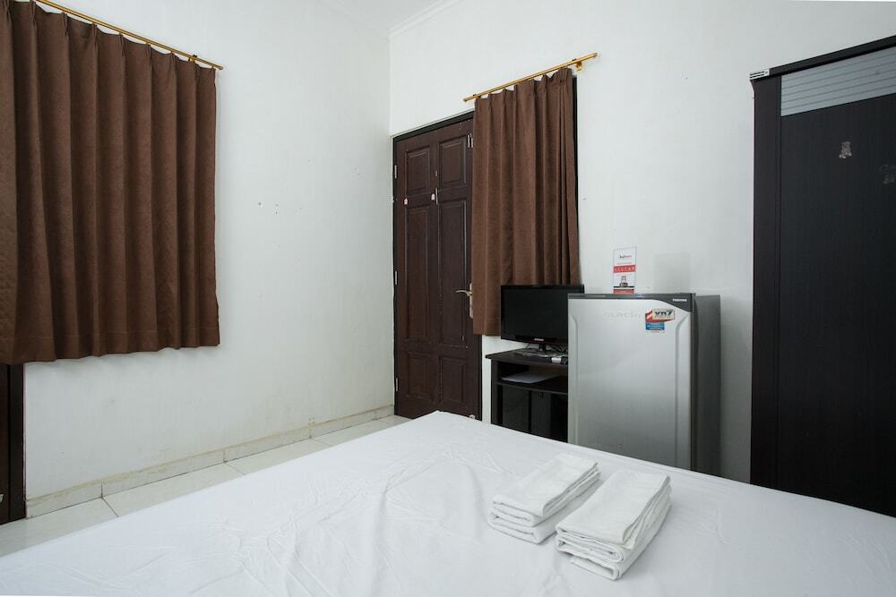 Сурабая: Reddoorz near Kejaksaan Negeri Surabaya