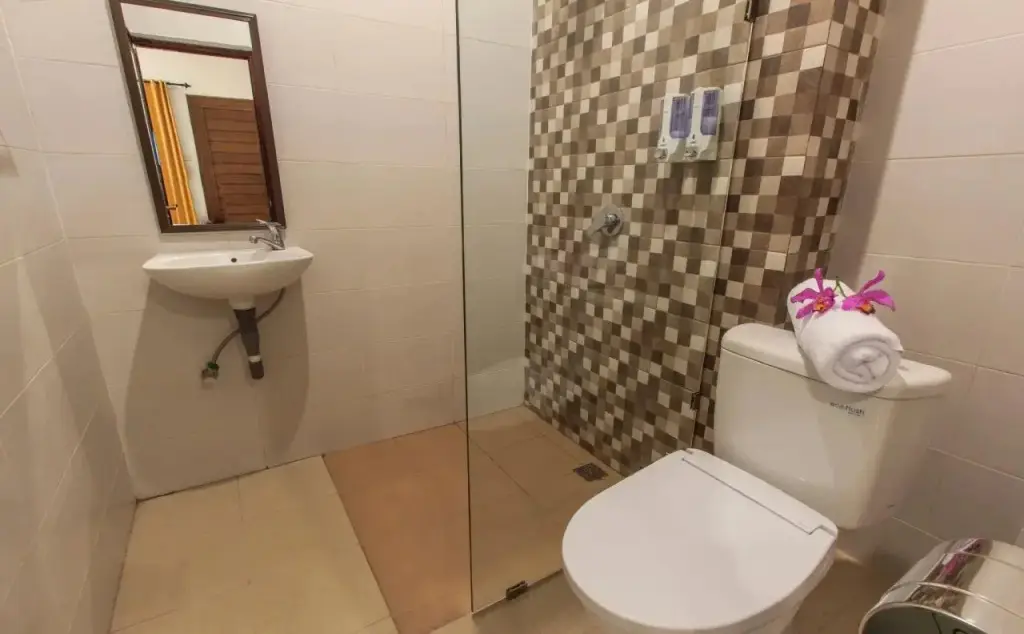 Кута: Nadi Jaya Home Stay