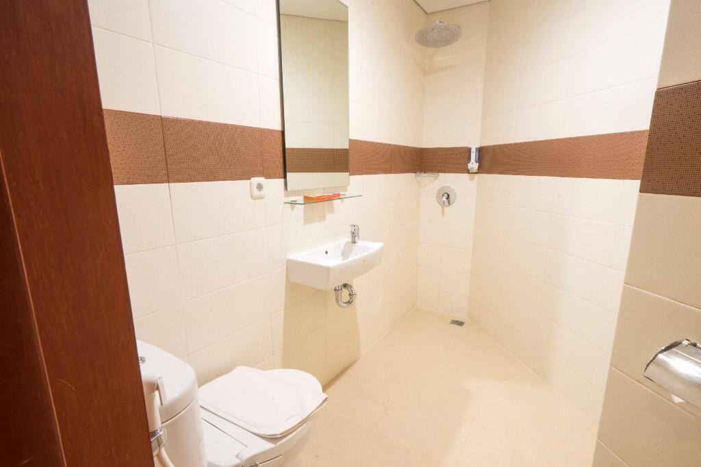 Джаяпура: Front One Hotel Jayapura