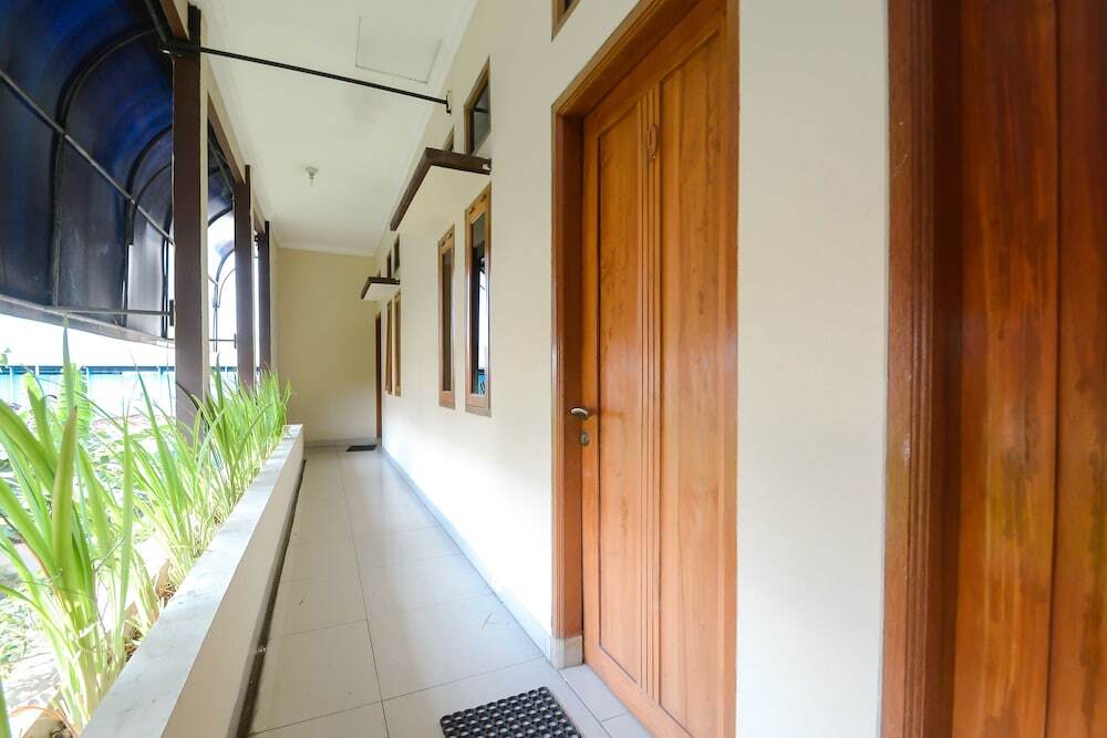 Сикампек: 普哇加达艾里西芭图拉亚KM15号酒店(Airy Eco Cibatu Raya KM 15 Purwakarta)