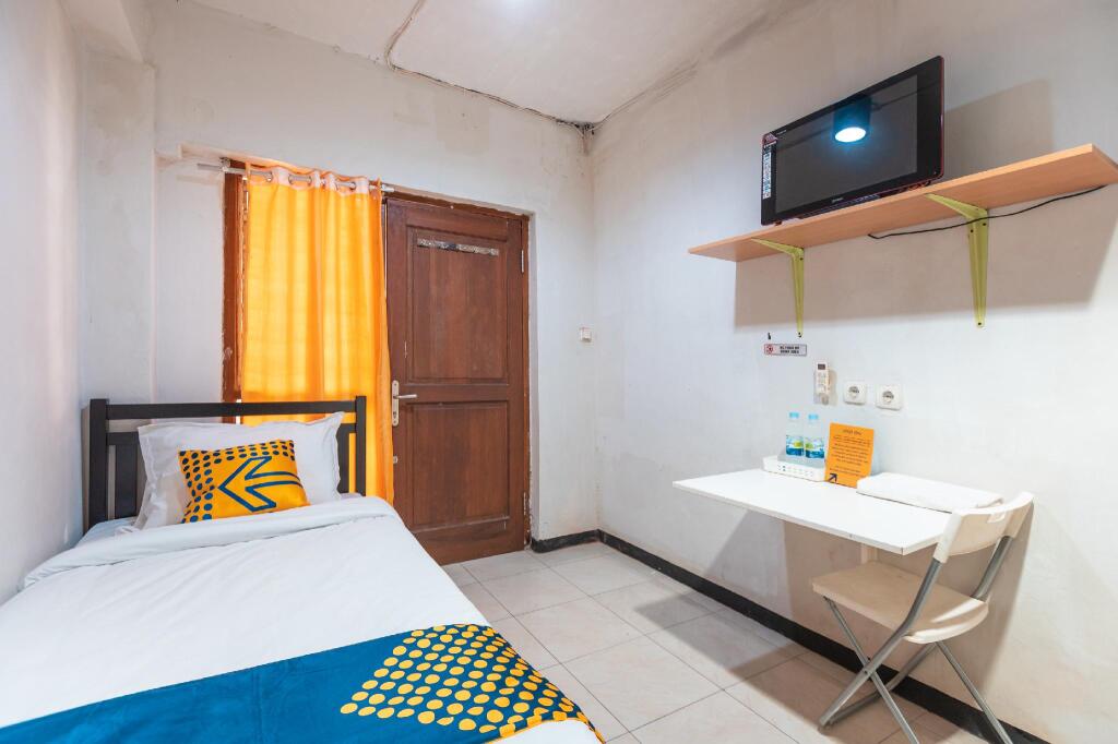 Джакарта: SPOT ON 2033 Kayumanis Homestay Syariah