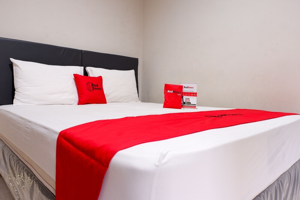 Семаранг: RedDoorz Plus near Mall Ciputra Semarang