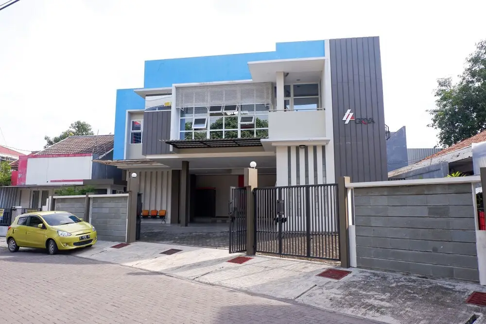 RedDoorz Plus near Mall Ciputra Semarang — фото 1