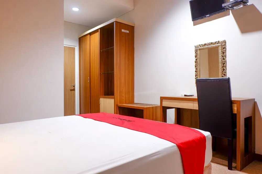 Семаранг: RedDoorz Plus near Mall Ciputra Semarang