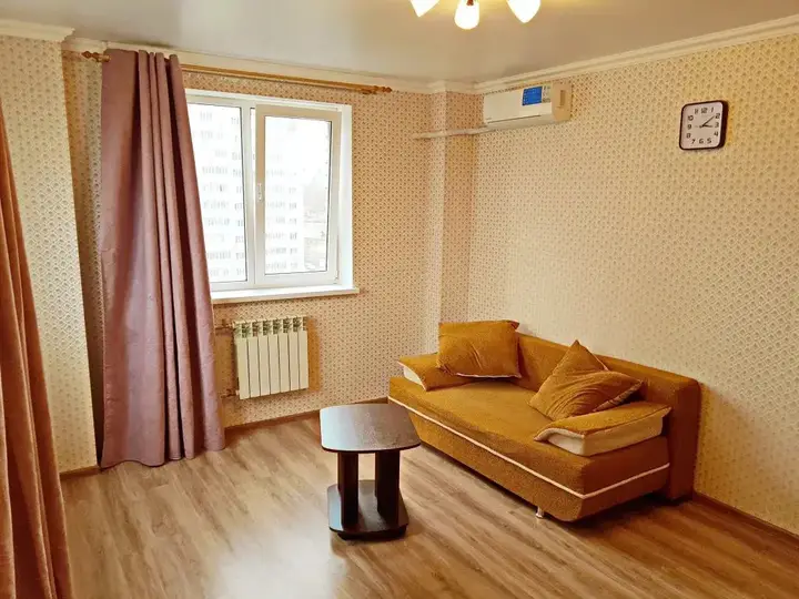 Ростов-на-Дону: Zavodskaya 1/38 Apartments