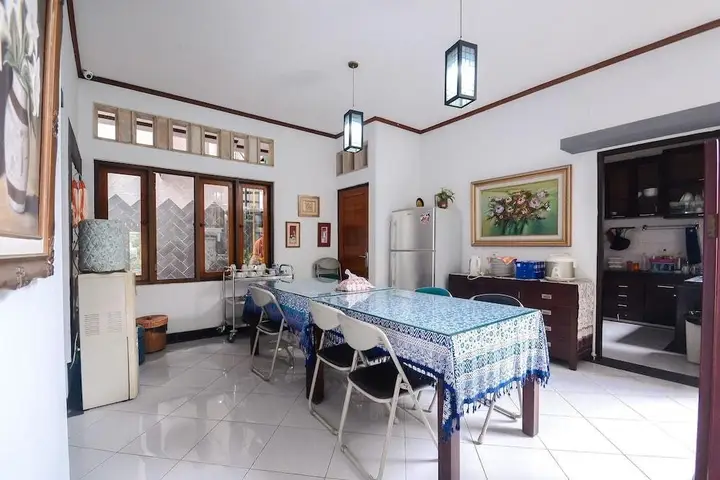 Сурабая: Airy Syariah Gayung Kebonsari Delapan 20 Surabaya