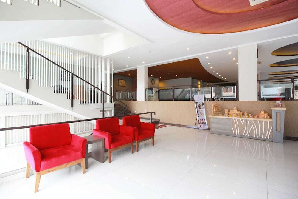Бандунг: Airy Asia Afrika Pangarang 24 Bandung
