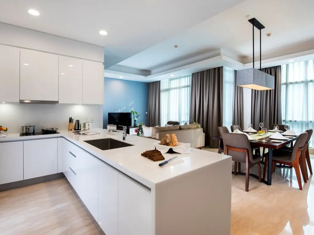 Джакарта: Oakwood Suites La Maison Jakarta