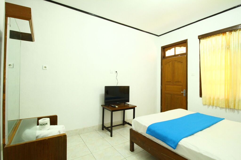 Кута: Dua Dara Inn Kuta
