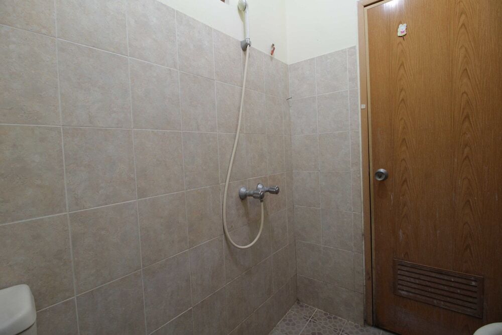 Джакарта: RedDoorz near Ciputra World Kuningan 3