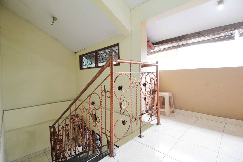 Джакарта: RedDoorz near Ciputra World Kuningan 3