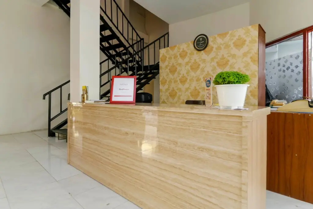 Суракарта: RedDoorz Plus @ Slamet Riyadi