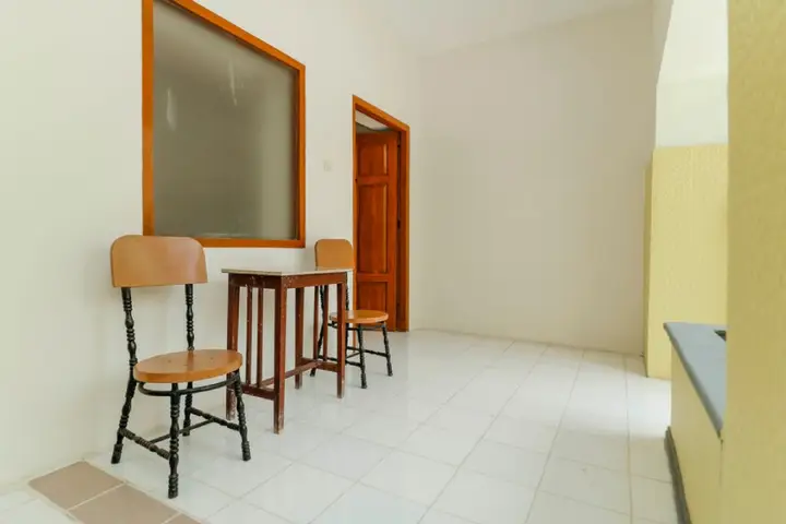 Суракарта: RedDoorz Plus @ Slamet Riyadi