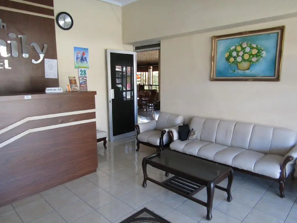 Парангтритис: Hotel Family Syariah 1
