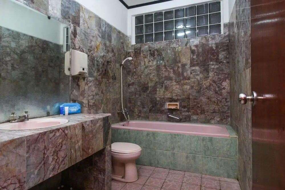 Джакарта: Airy Eco Syariah Kemang Selatan Delapan C3 Bangka Jakarta
