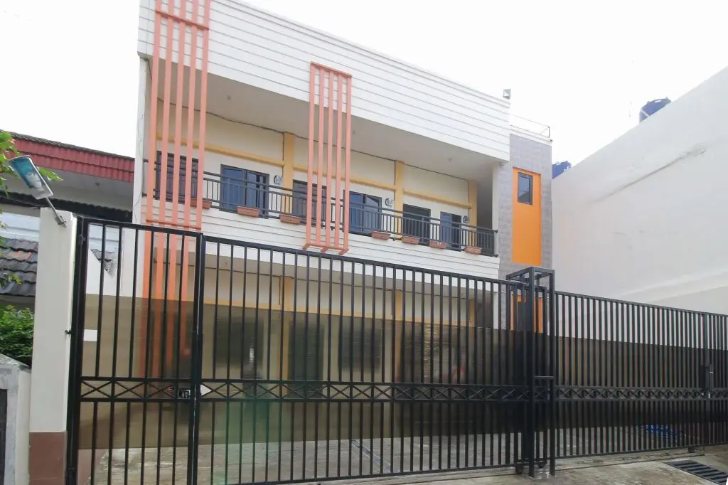 雅加达艾莉艾可回教肯班甘DPR佩巴蒂布落克C70酒店(Airy Eco Syariah Kembangan Dpr Pribadi Blok C 70 Jakarta) — фото 1