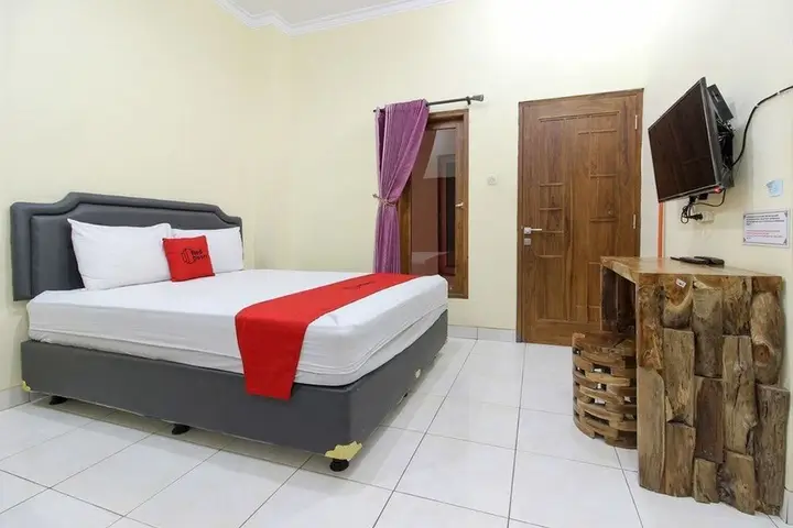 Депок: RedDoorz @ Condong Catur 2
