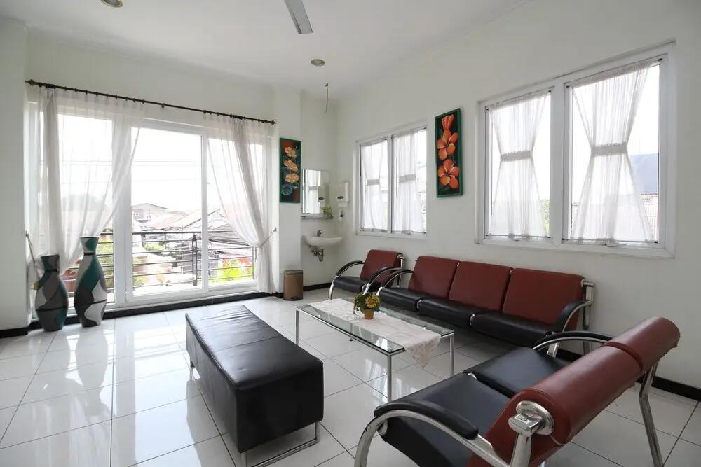 Семаранг: Airy Rejosari Purwosari Raya 29A Semarang