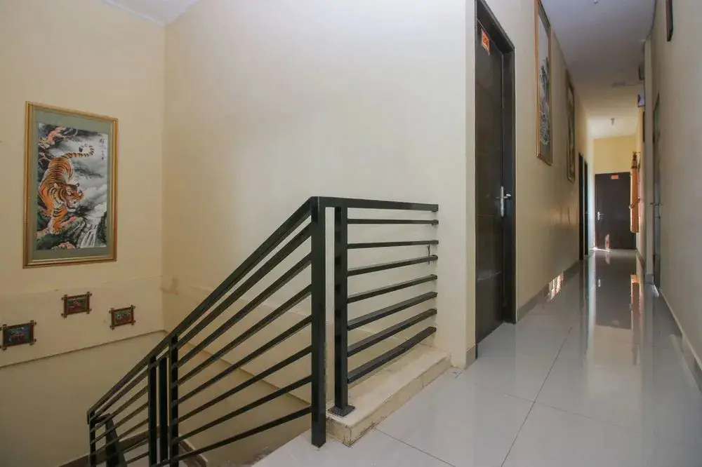 Тегал: KJA Guest House