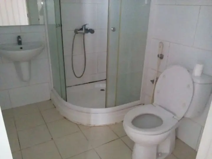 Сурабая: Waterplace Residence