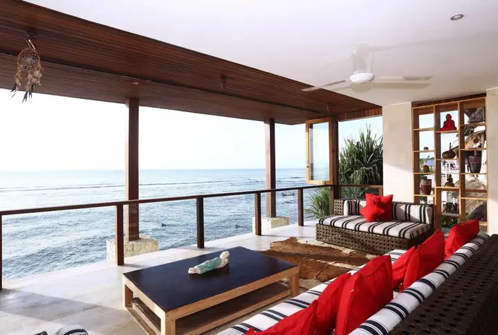 Пекату: Bingin Beach House