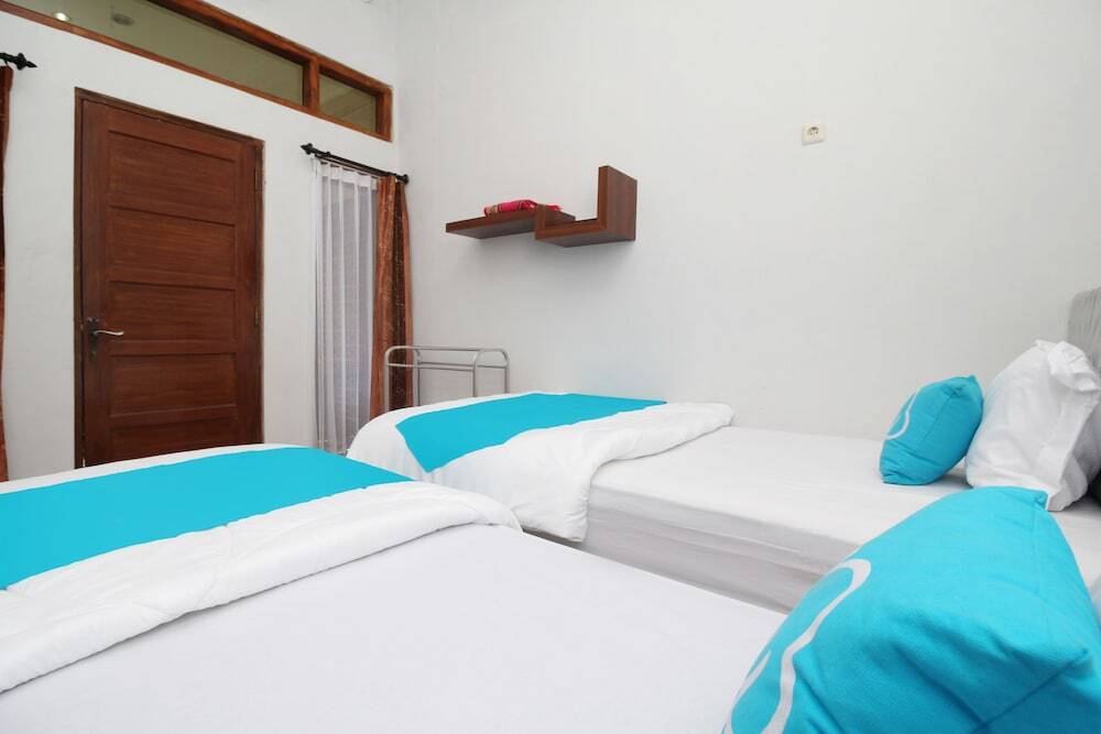 Депок: Airy Eco Syariah Sleman Kaliurang KM 6.5 Gang Bali Yogyakarta