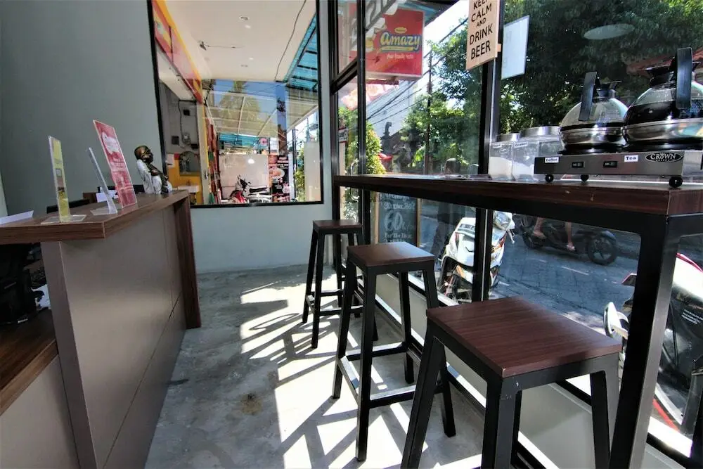 Кута: ZEN Hostel Jalan Patimura Legian