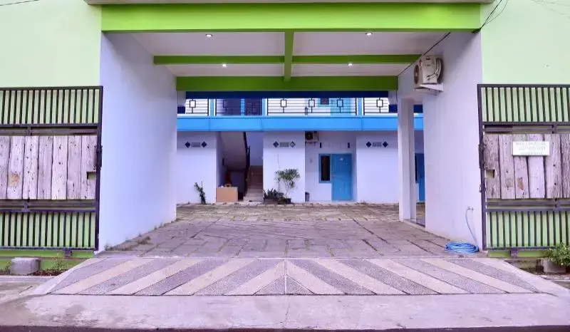 Мадиун: RedDoorz Syariah @ Kartohardjo Madiun