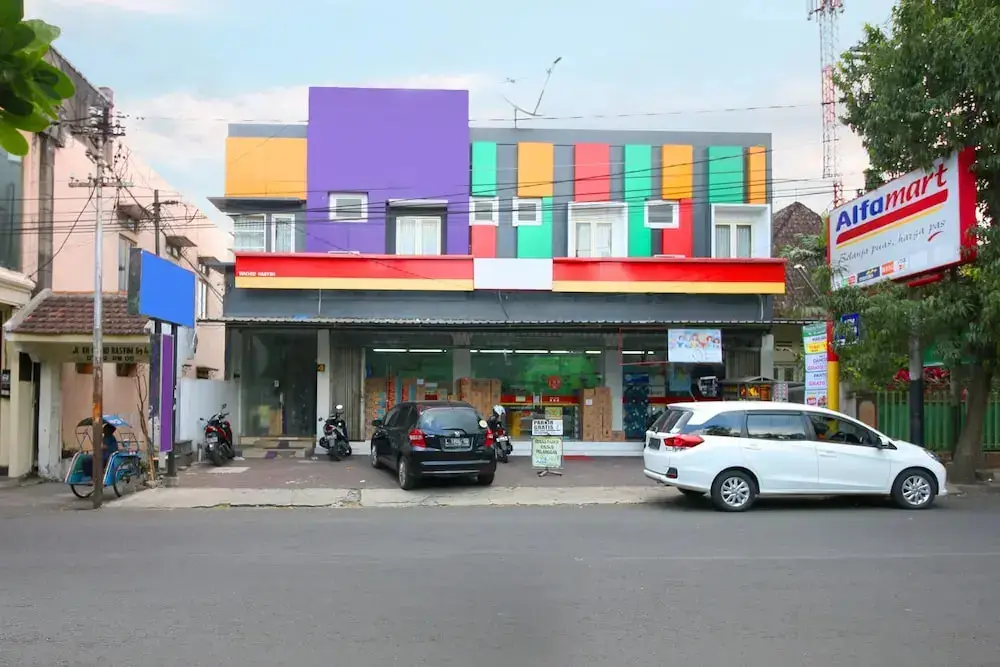 Маланг: 3808 Fif-fa Hotel Kauman