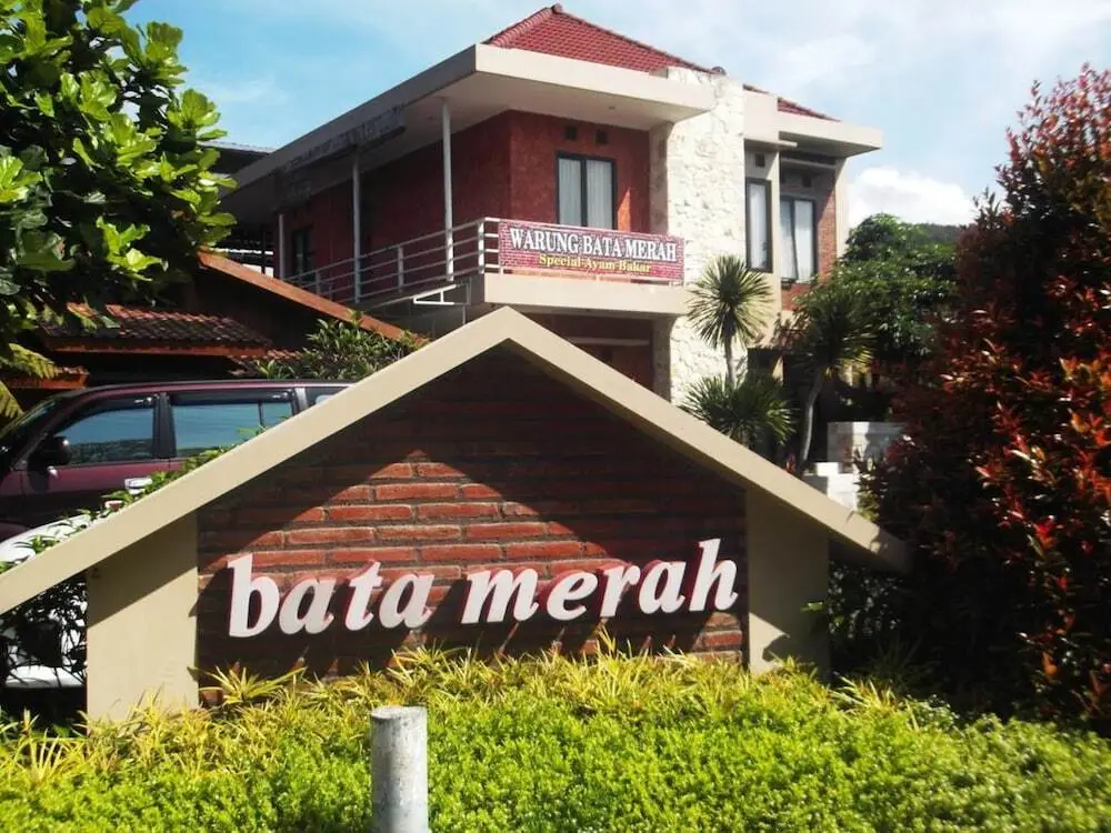 Bata Merah Guest House & Camping Ground — фото 1
