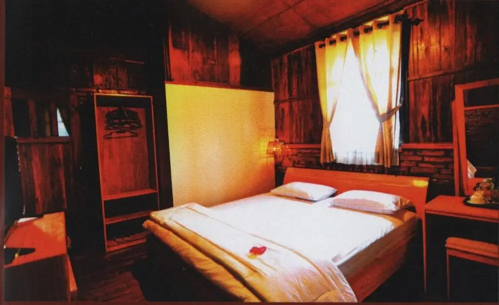 Бату: Bata Merah Guest House & Camping Ground
