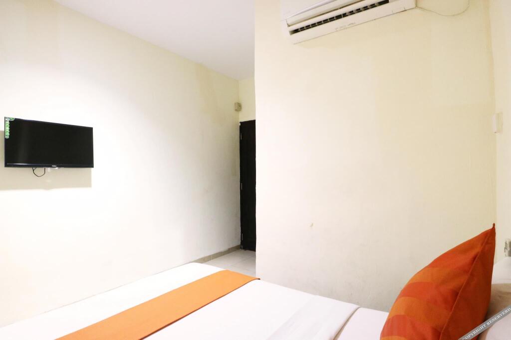 Батам: CJL Hotel