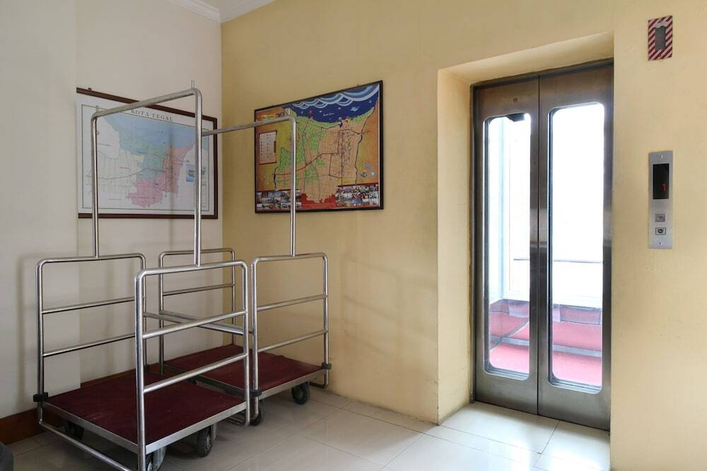 Тегал: Airy Doktor Wahidin Sudirohusodo 2 Tegal