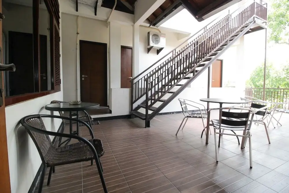 Сурабая: Airy Eco Syariah Kertomenanggal Sembilan 18 Surabaya