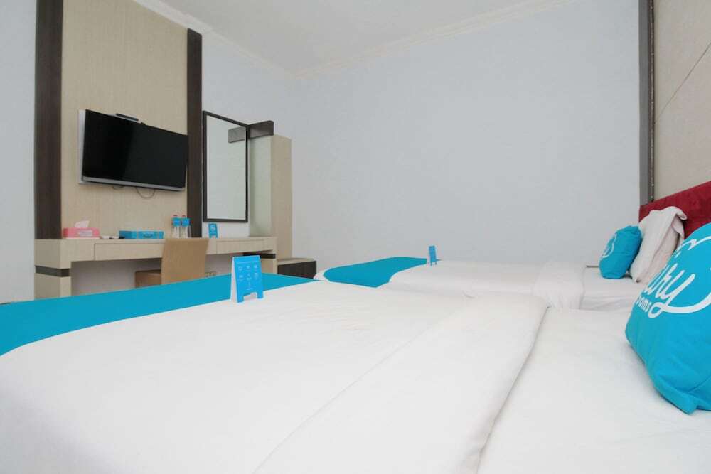 Суракарта: Airy Terminal Tirtonadi MT Haryono 80 Solo