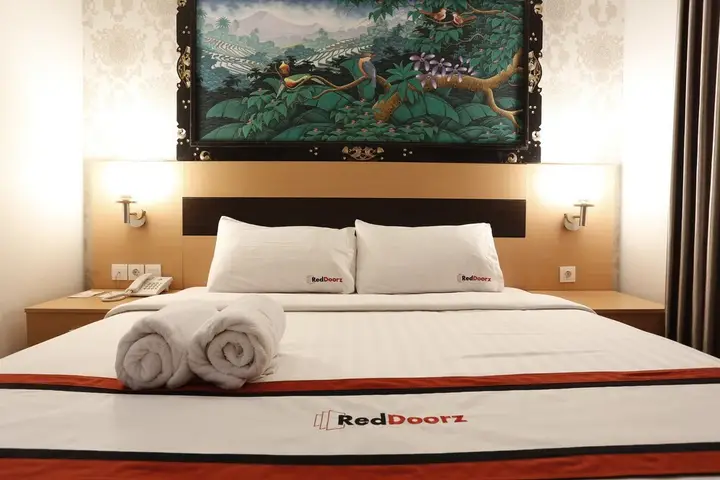Джокьякарта: RedDoorz Plus @ Malioboro