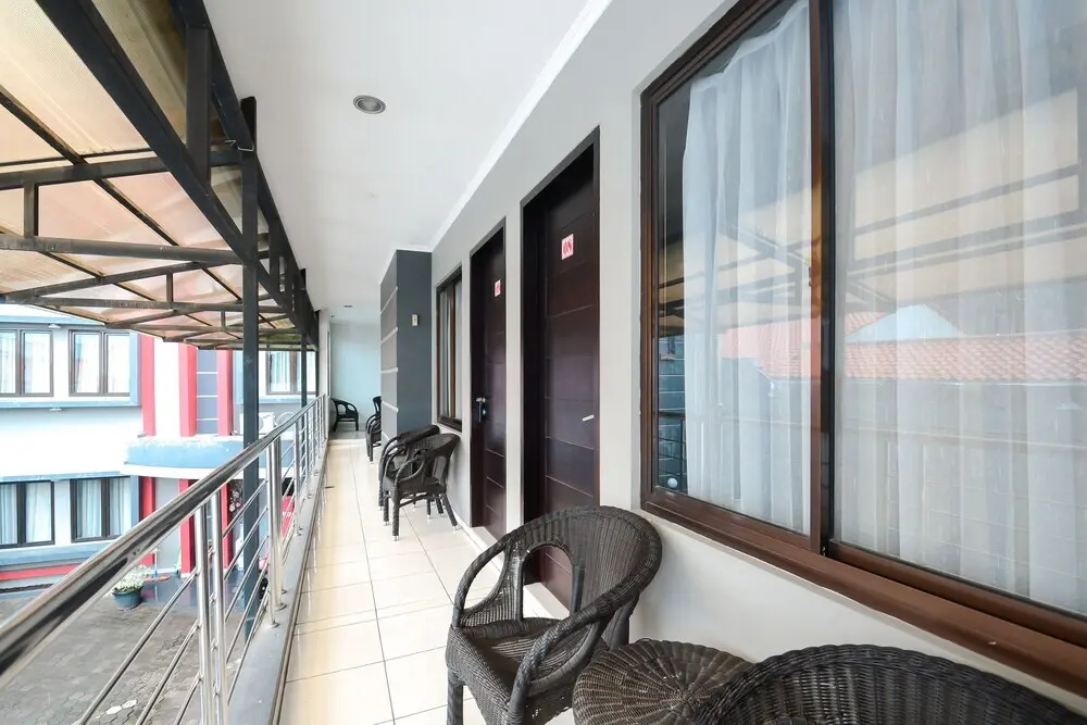 Чиребон: Airy Kesambi Tuparev 107 Cirebon