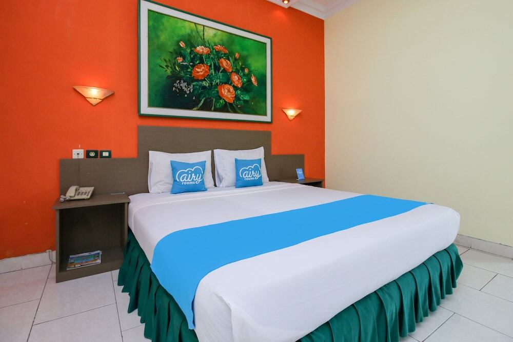 Чиребон: Airy Alun Alun Kejaksan Veteran 32 Cirebon