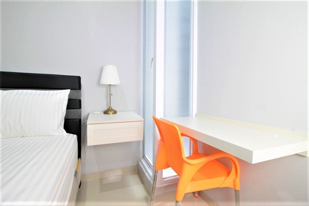Джакарта: RedDoorz @ Meruya Selatan
