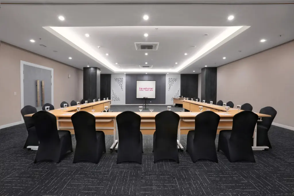 Тубан: Отель Favehotel Tuban