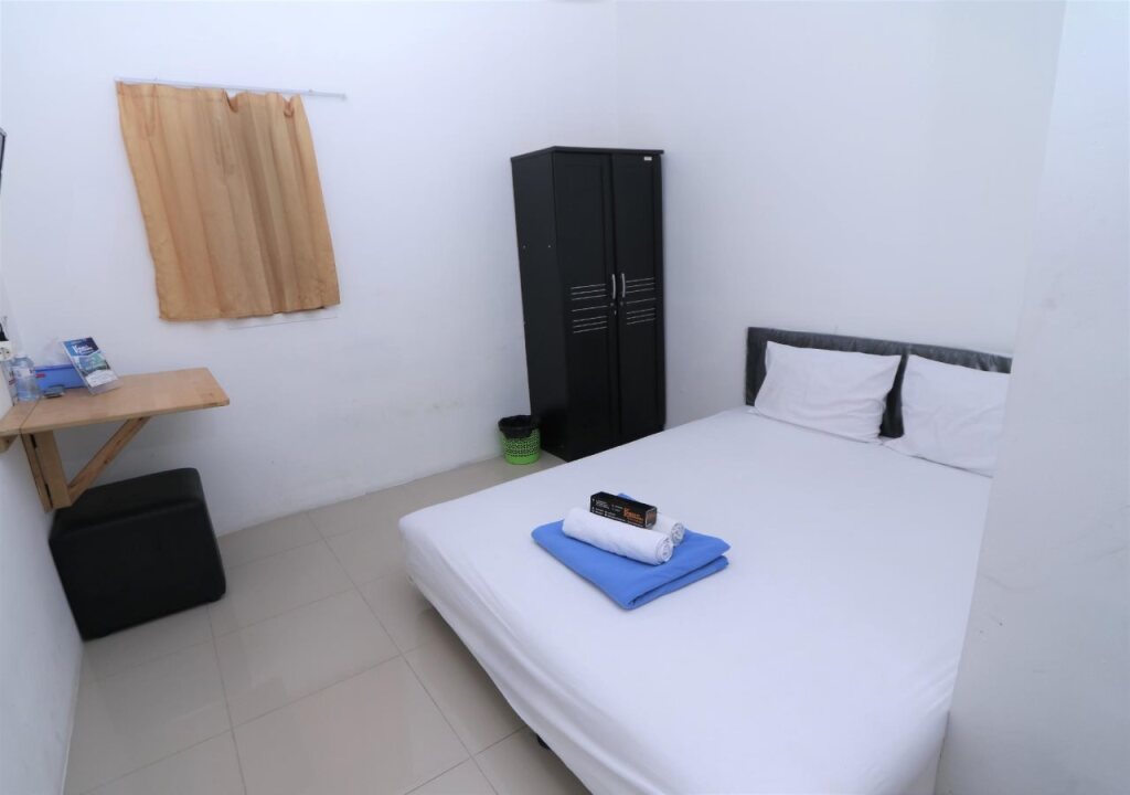 Джакарта: Kamar Keluarga Ungaran