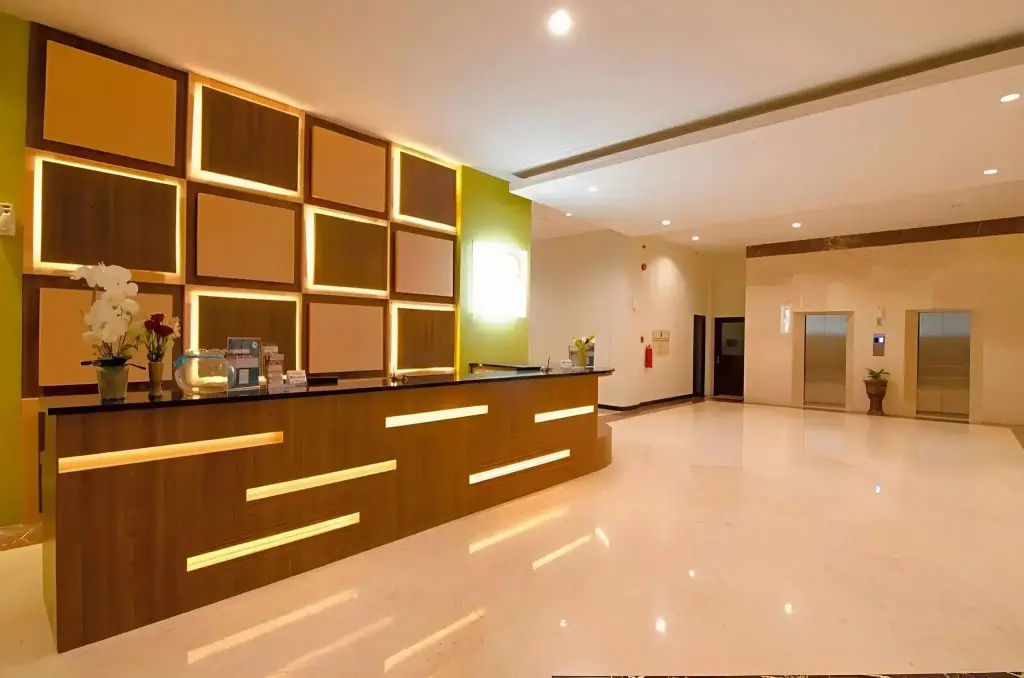 Пурводади: Grand Master Hotel Purwodadi