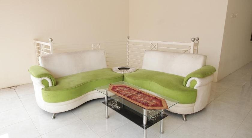 Сурабая: Airy Eco Syariah Wonokromo Karangrejo Sawah Surabaya