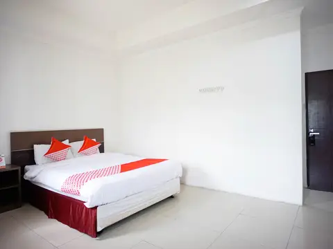 Her Mandiri Guest House — фото 1